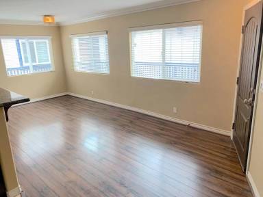 Main picture of 124 Elder Ave