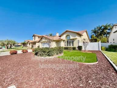 Main picture of 25100 Calle Viejo