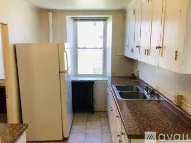 Main picture of 229 S Main St