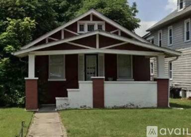 Main picture of 644 S 40th St