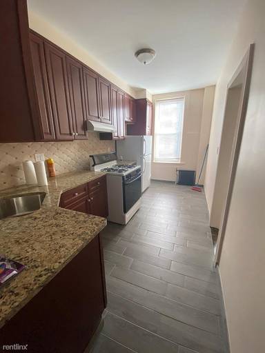 Main picture of 1704 Stanhope St