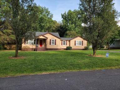 Main picture of 2509 Park Ln