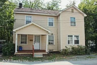 Main picture of 106 Basnight Ln
