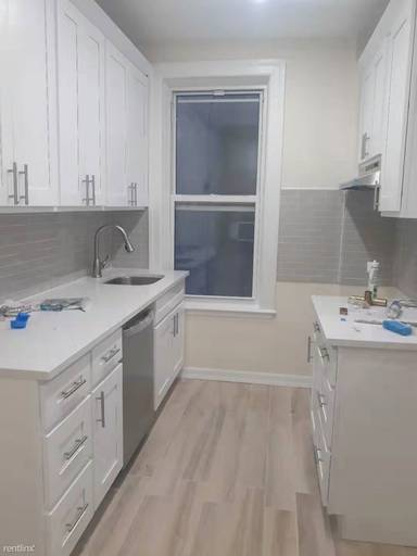 Main picture of 270 86th St
