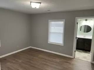 Main picture of 318 Pikeview St