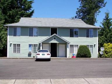 Main picture of 905-95 Church St