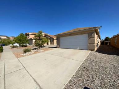 Main picture of 7615 Prairie Falcon Ave NW