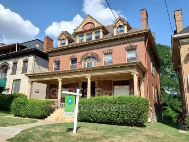 Main picture of 425 S Aiken Ave