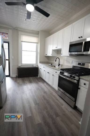Main picture of 2704 Edmondson Ave