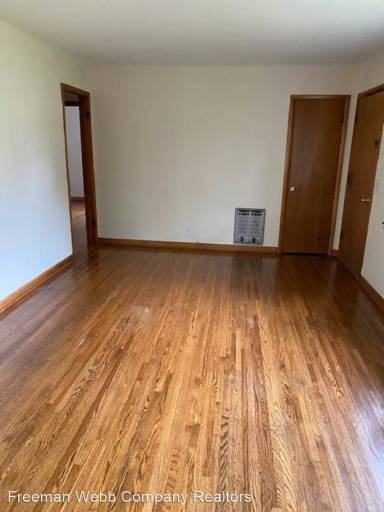 Main picture of 540 American Rd