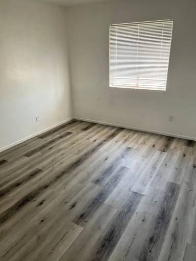 Main picture of 563 E 10 21300869-004 Ave