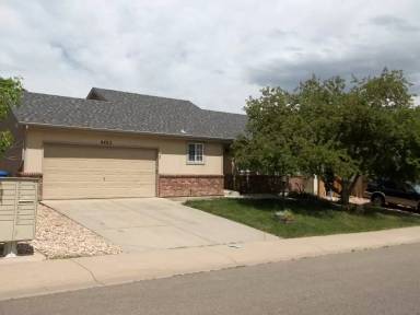 Main picture of 4402 N Lincoln Ave