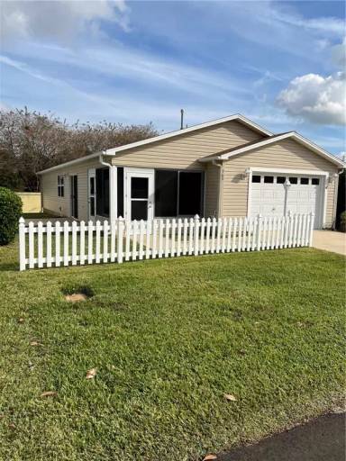 Main picture of 765 Leslie Ln