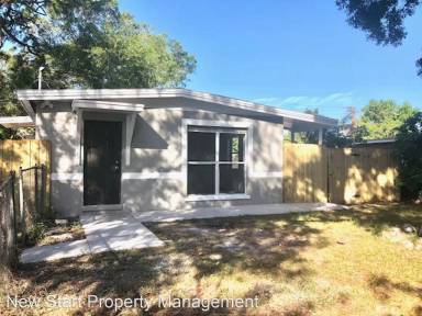 Main picture of 810 27th Street Ct E