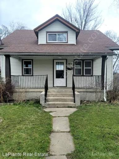 Main picture of 2102 Duncan Rd