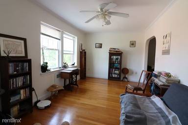 Main picture of 22 Fairbanks St