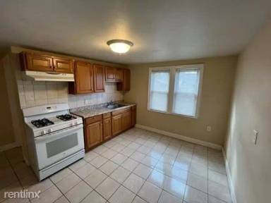 Main picture of 47 Crawford St