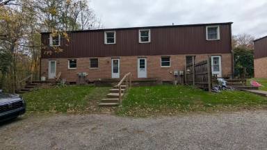 Main picture of 171 Elm St NE