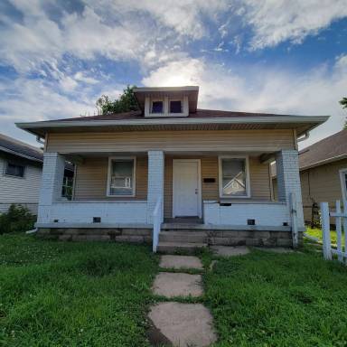 Main picture of 1231 Shepard St