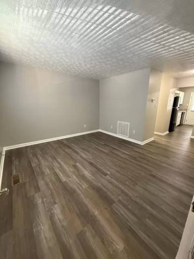 Main picture of Harris Apartments