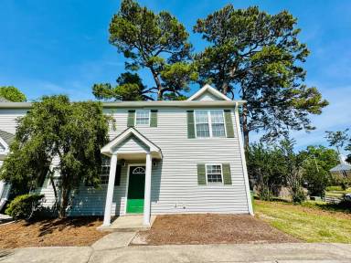 Main picture of 2153 Market St
