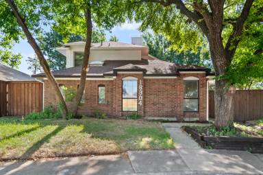 Main picture of 18904 Whitewater Ln