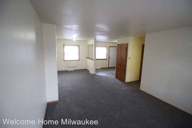 Main picture of 7953 W Fond du Lac Ave