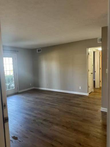 Main picture of 9304 Aylesbury Dr