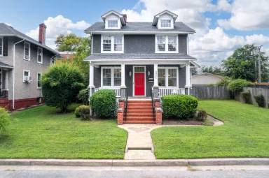 Main picture of 2928 Hawthorne Ave