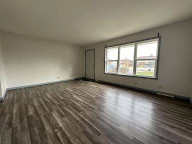 Main picture of 2410 New Haven Ct