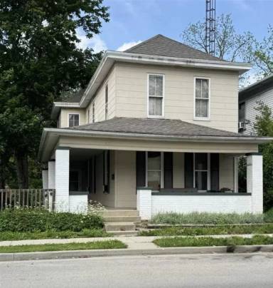 Main picture of 426 1/2 S 8th St