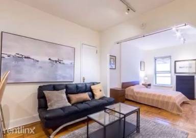 Main picture of 405 E 61st St