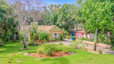 Main picture of 3003 Desoto Way S