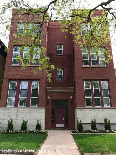 Main picture of 623 E Groveland Park