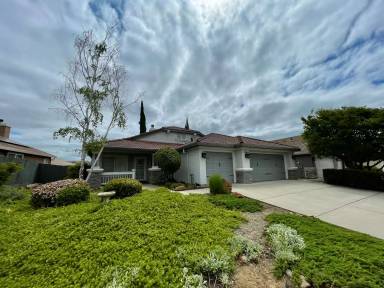 Main picture of 5393 Mojave Way