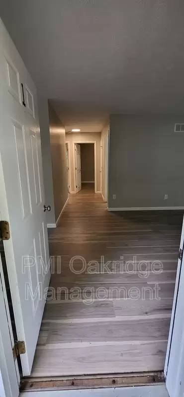 Main picture of 3477 S Waynesville Rd