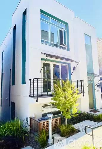 Main picture of 3011 Jayhawkers Pl