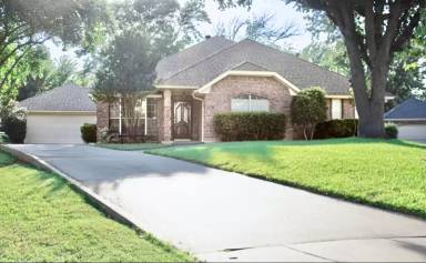 Main picture of 7508 Aspen Wood Cir