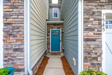 Main picture of 7545 Hartsfield Dr