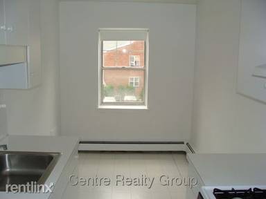 Main picture of 182 Church St
