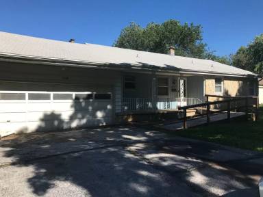 Main picture of 1818 S Missouri Ave