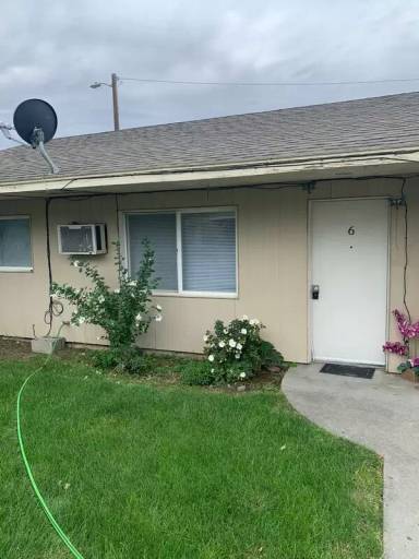 Main picture of 2602 W 1st Ave