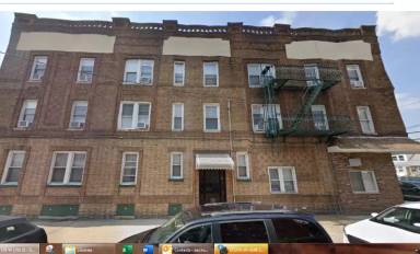 Main picture of 456 Kennedy Blvd