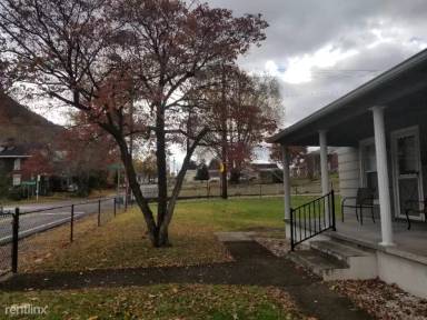 Main picture of 3923 Malden Dr