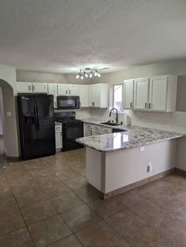 Main picture of 6020 Canis Ave NW