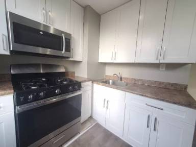 Main picture of 91 Myrtle Ave