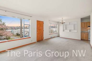 Main picture of 3537 Bagley Ave N