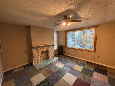 Main picture of 36 Fayette St