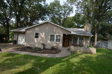 Main picture of 712 S Park Ave