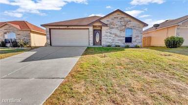 Main picture of 140 Amber Ln